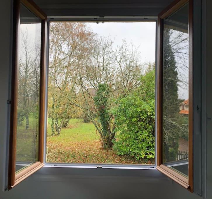 Charmant Gite En Perigord Vert Douchapt Bagian luar foto
