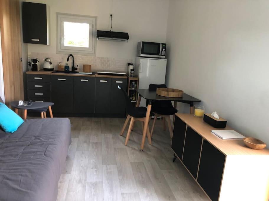 Charmant Gite En Perigord Vert Douchapt Bagian luar foto